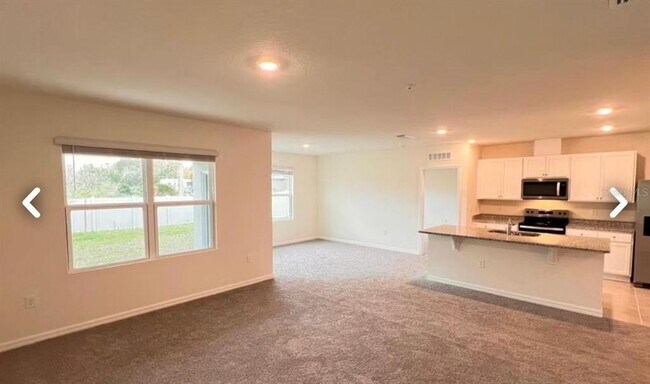 Building Photo - 2073 Doe Run Dr