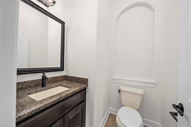 Building Photo - 26726 Longleaf Valley Dr