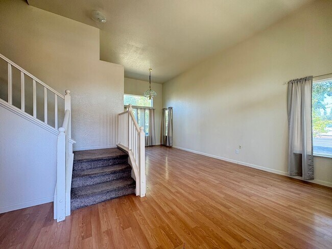 Building Photo - 4003 Ews Woods Blvd