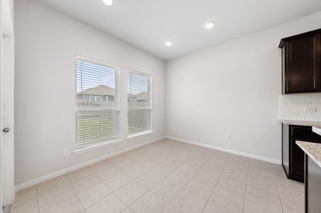 Building Photo - 4 Bedroom Home in Troy ISD!