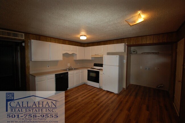 Building Photo - 3423 Chandler St