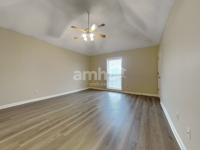 Building Photo - 7562 Sandy Brook Cv