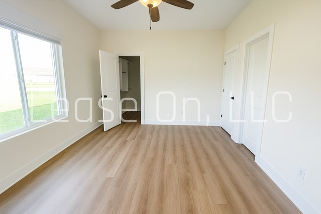 Building Photo - Brand-New 3 Bedroom Home in Haysville School District