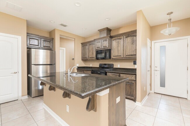 Building Photo - 1331 E Candor Dr