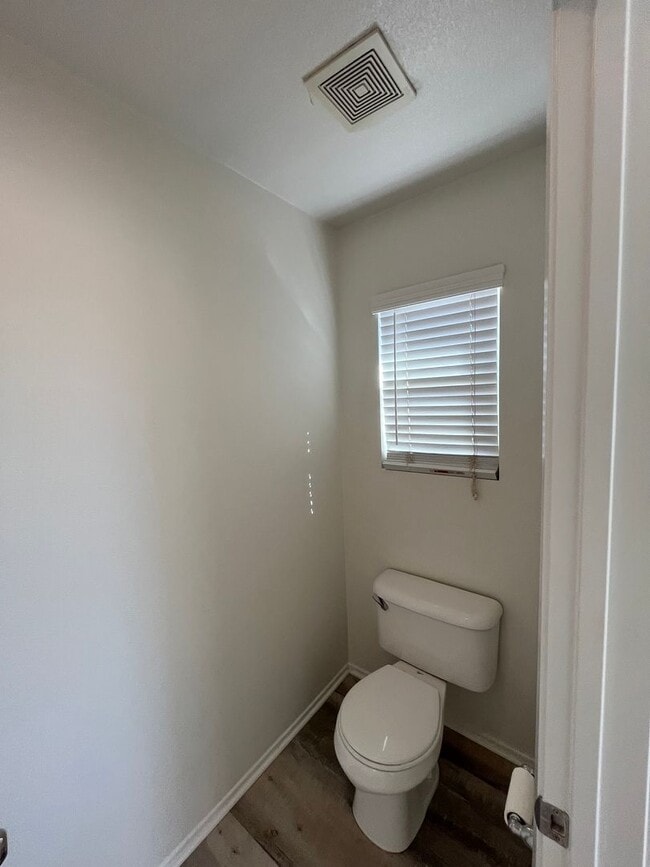 Building Photo - 11155 Picard Pl