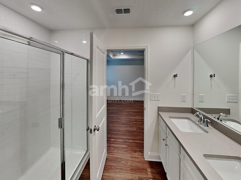 Building Photo - 3254 Riva Ridge Ct