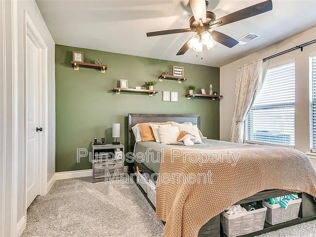 Building Photo - 8701 Ricard Dr
