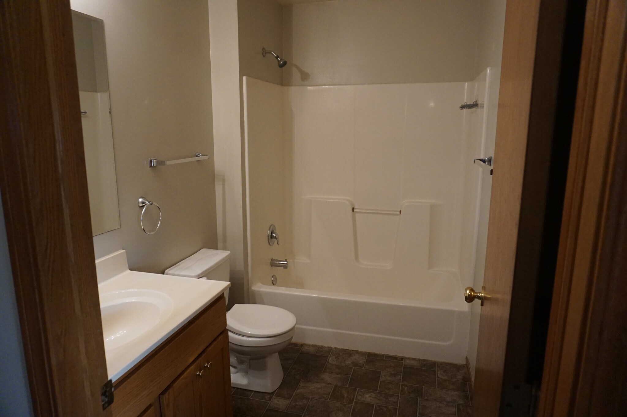 Building Photo - 1400 E Rushmore Dr