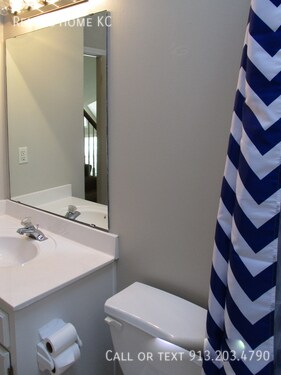 Building Photo - 15246 S Acuff Ln