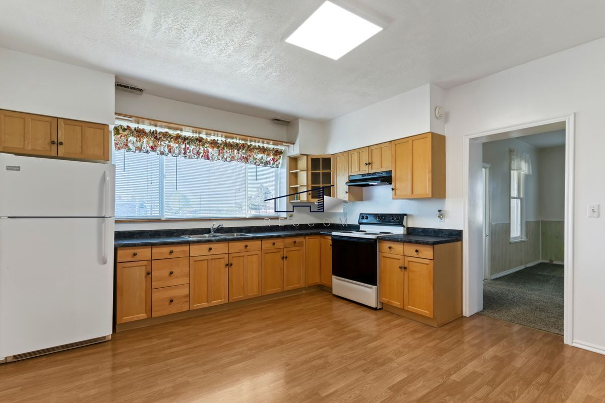 Building Photo - 1608 S 4700 W