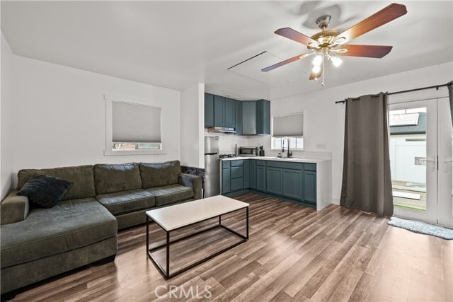 Building Photo - 11374 Kagel Canyon St