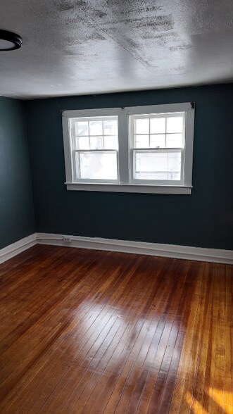 Building Photo - 44 Wabash St