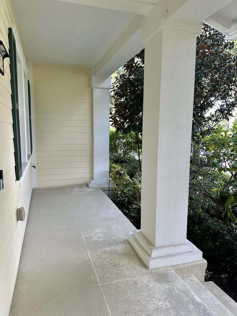 Building Photo - 1454 S Jeaga Dr