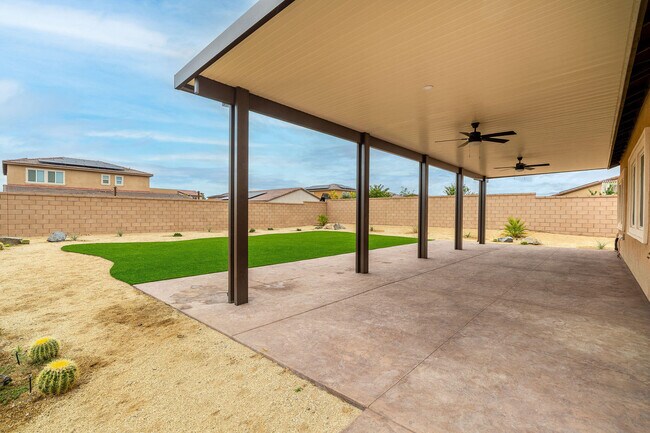 Building Photo - 44721 Melkesian Blvd
