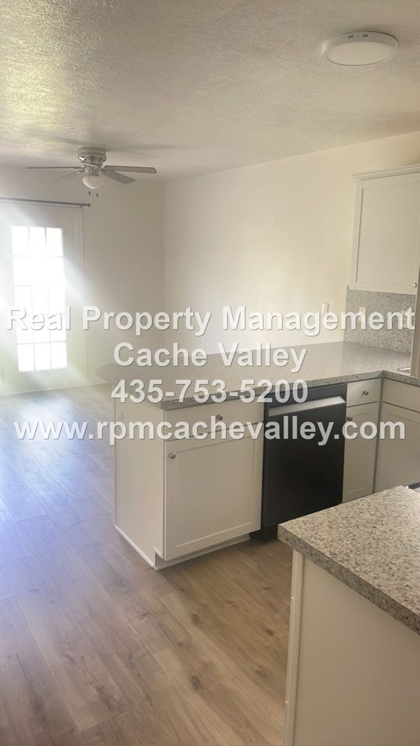 Building Photo - 229 W 1458 S