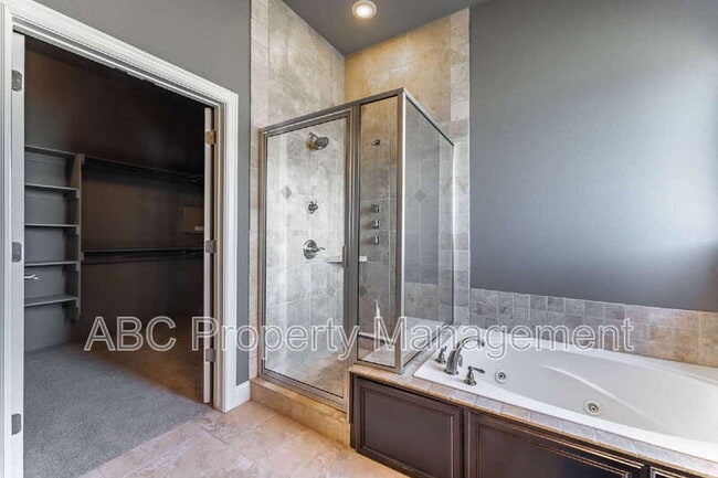 Building Photo - 2544 Brookwater Ln