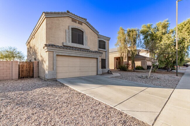 Building Photo - 1368 S 232nd Ave