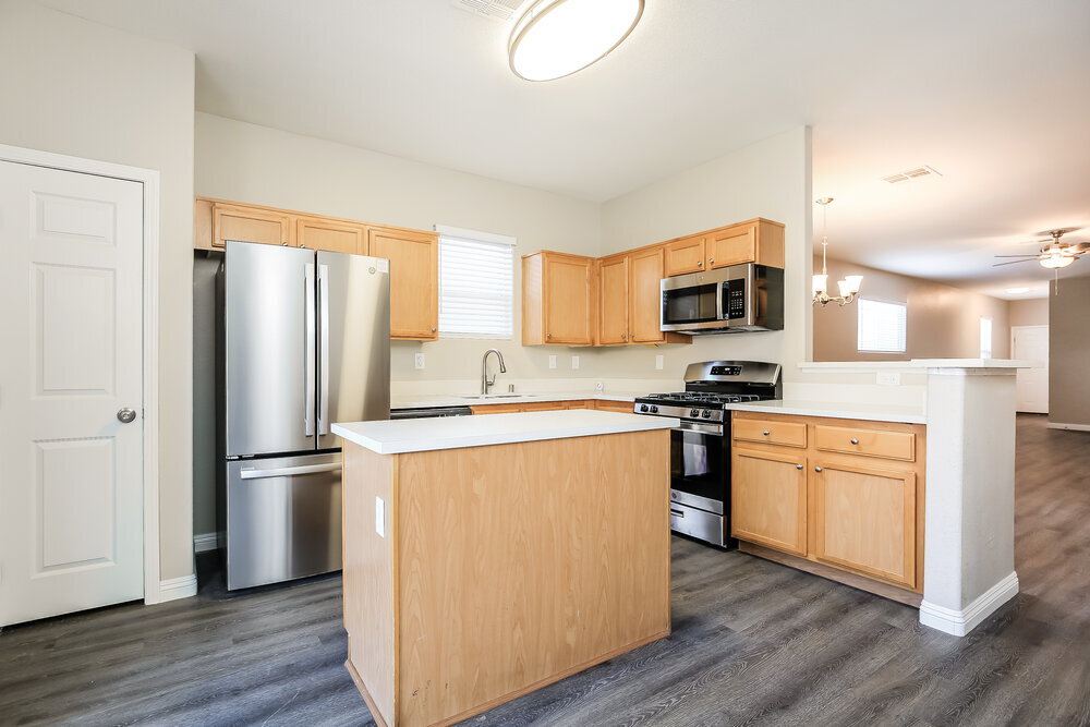 Building Photo - 9878 Mackovski Ct