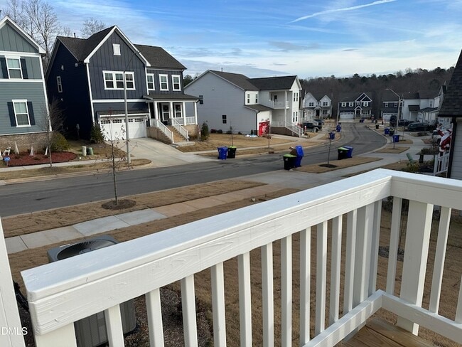 Building Photo - 11 Allgood St