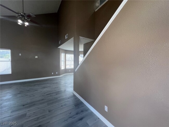 Building Photo - 1368 Torington Dr