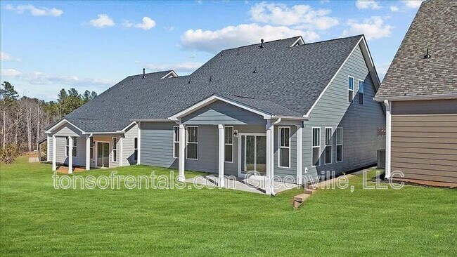 Building Photo - 415 Ml Pk Wy