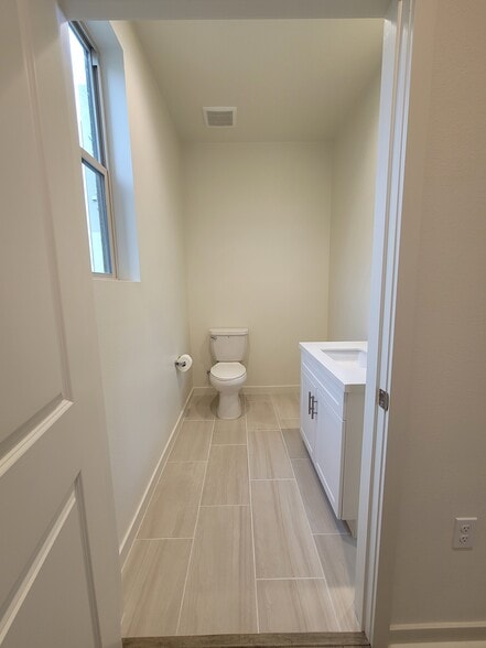 downstairs bath - 328 Lagoon Way