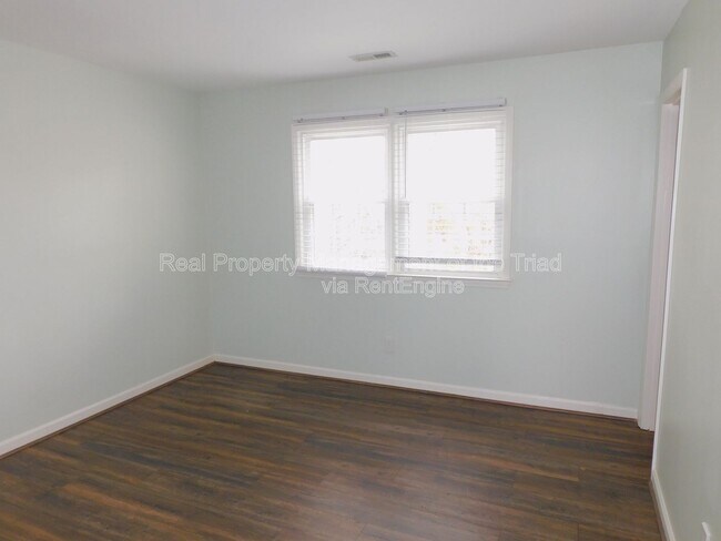 Building Photo - 2828 Windy Crossing