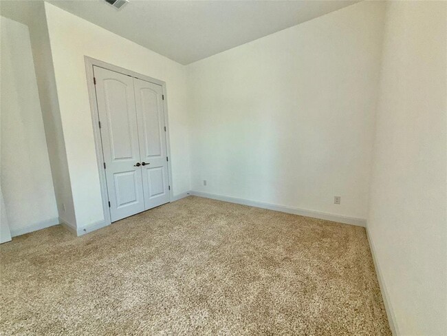 Building Photo - 21413 Merveil Dr