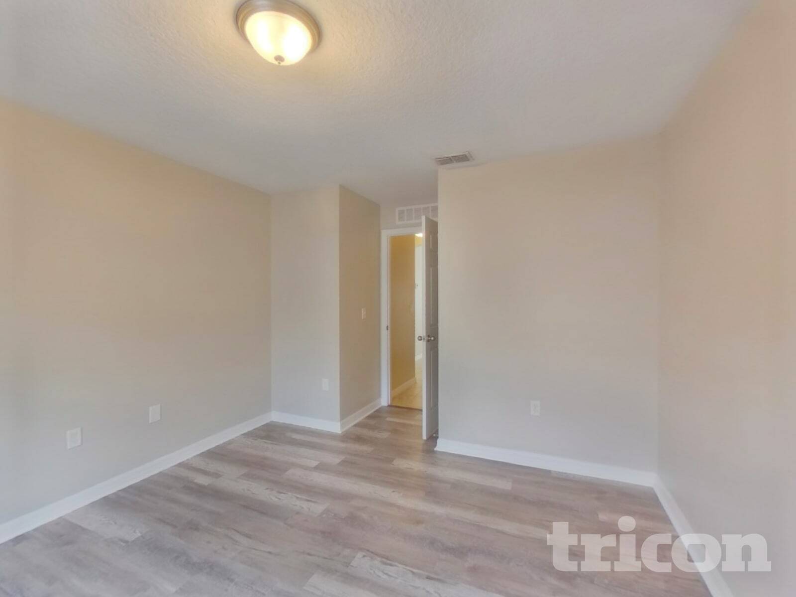 Building Photo - 3408 Heath Dr