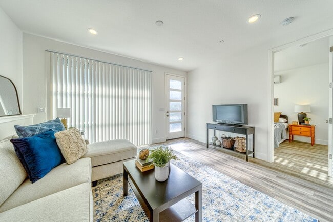 Building Photo - Phase 1 Bungalow Rental - Lot D40 Main