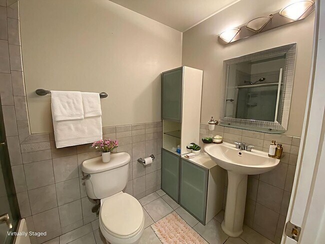 Building Photo - 5677 Calpine Dr