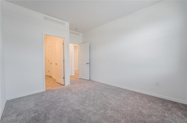 Building Photo - 7171 Bold Rock Ave