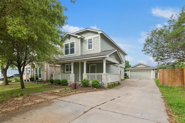 Primary Photo - 2224 Bluffstone Dr