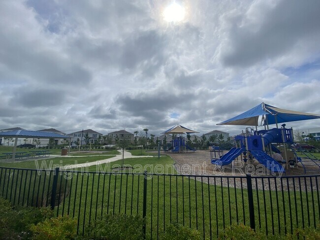 Building Photo - 2712 Storybrook Preserve Dr