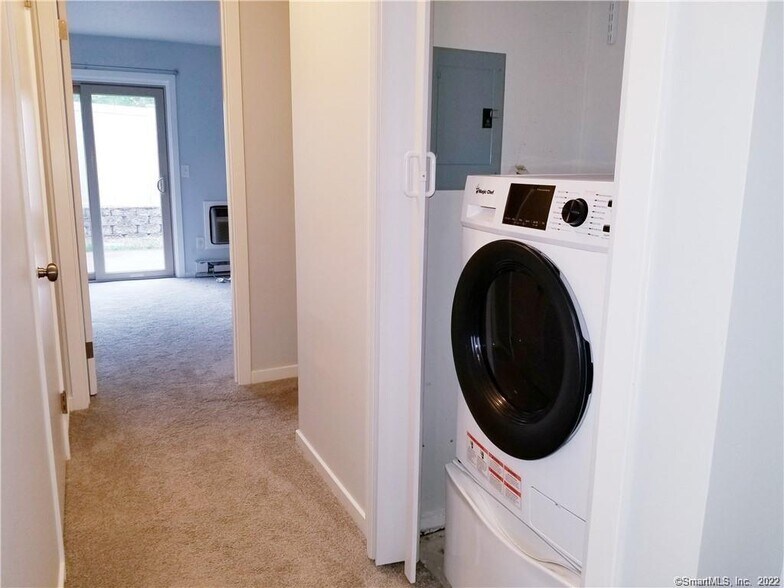 Building Photo - 279 Redstone Hill