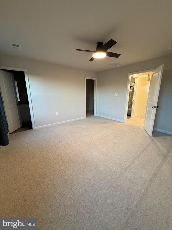 Building Photo - 179 Olympus Rd