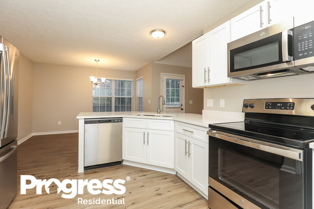 Building Photo - 3112 Chateau Valley Dr