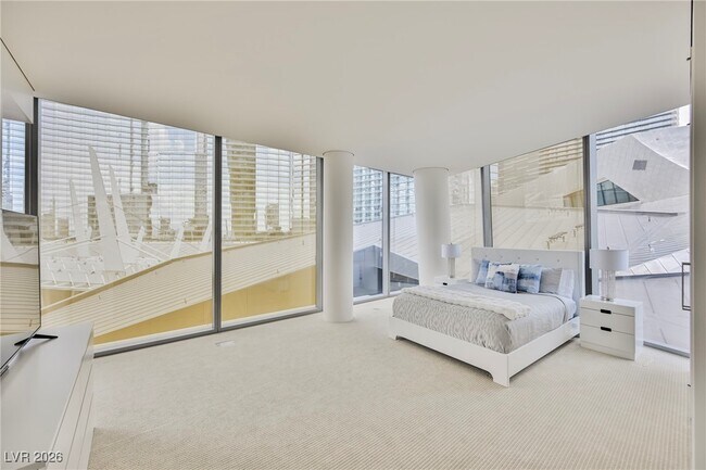 Building Photo - 3726 S Las Vegas Blvd