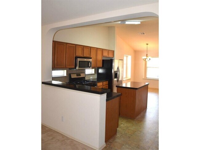 Building Photo - 1511 Legend Oaks Ln