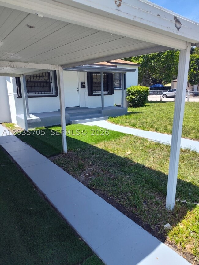 Building Photo - 1101 NW 55th St