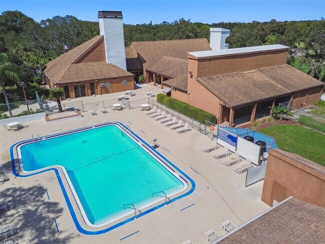 Building Photo - 7433 Greystone Dr