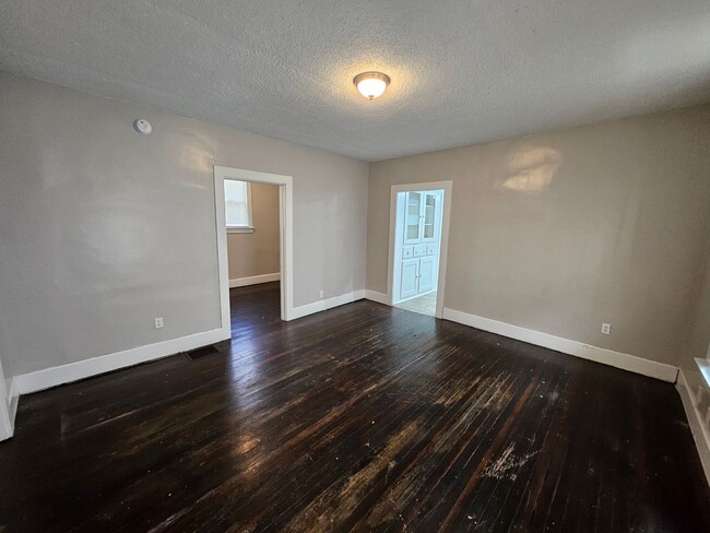 Building Photo - coming soon