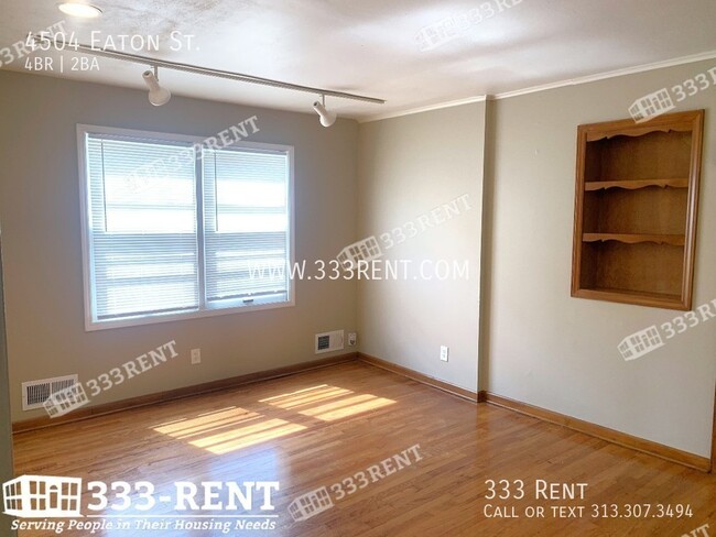 Building Photo - Need space? This home is perfect for you!