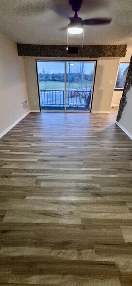 Living Room - 9 Par Haven Dr