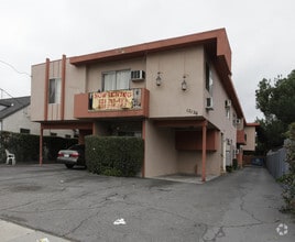 Building Photo - 12126 Oxnard St