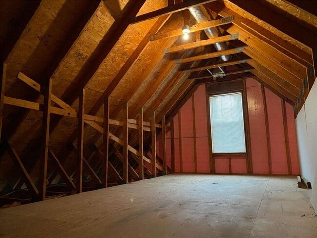 Building Photo - 4343 Grey Park Dr NE