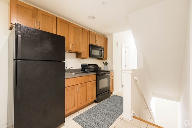 Building Photo - 1740 N Sydenham St