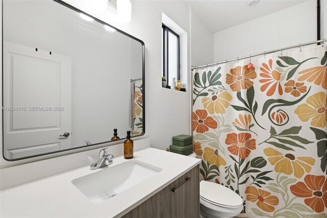 Building Photo - 13630 SW 158th Ave