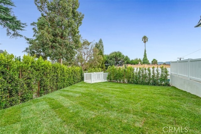 Building Photo - 430 W Kenneth Rd