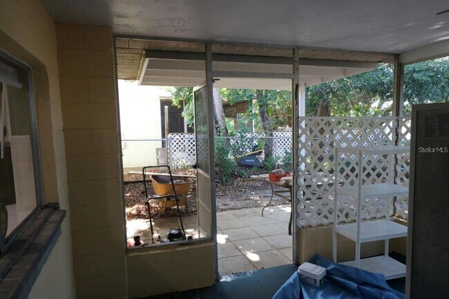Building Photo - 12219 Partridge Hill Row